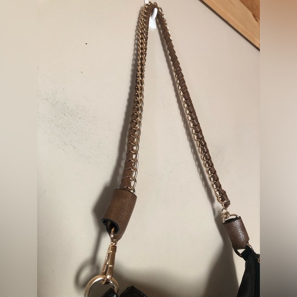 🔶 Blush | NEW Chain Strap Black Purse - Picture 3 of 5